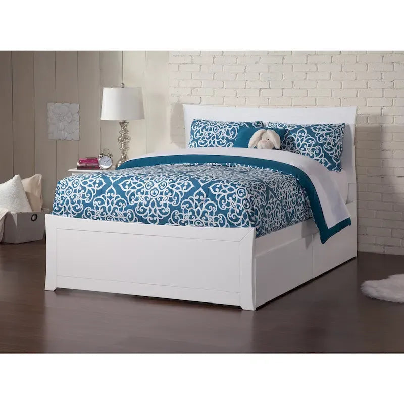 Full Platform Bed and Footboard with 2 Bed Drawers in White